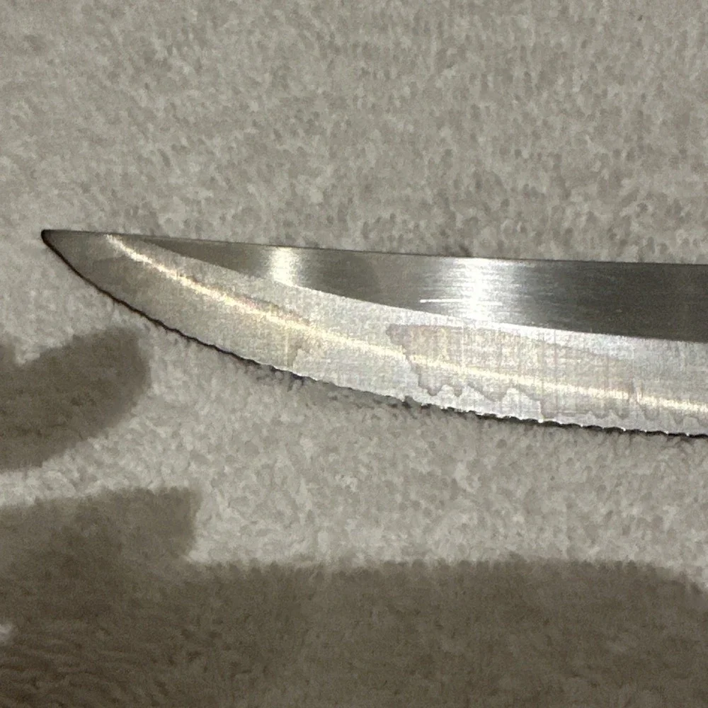 ONEIDA Custom Stainless Knife 9